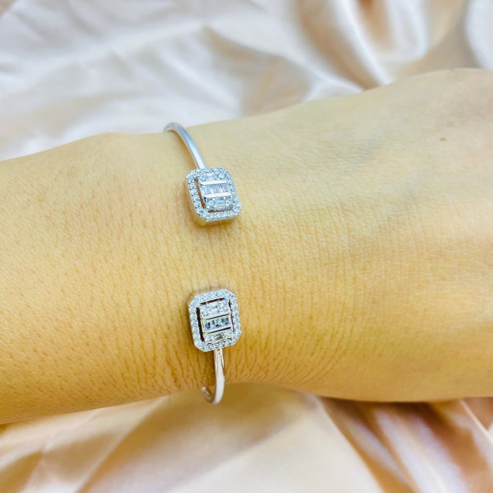 Tube Bangle — Middle East thumbnail 2