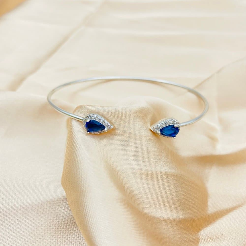 Tube Bangle — Middle East