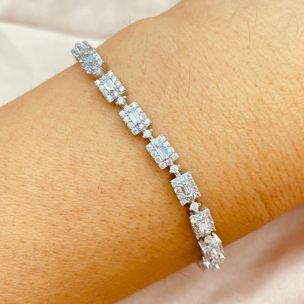 Tennis Bracelet thumbnail 2