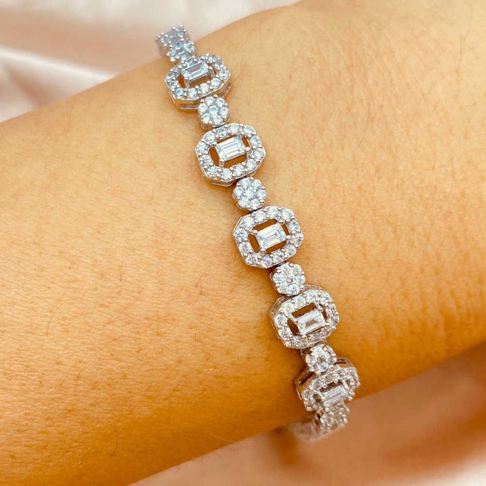 Tennis Bracelet thumbnail 2