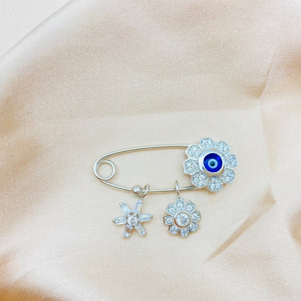 Brooch — Middle East