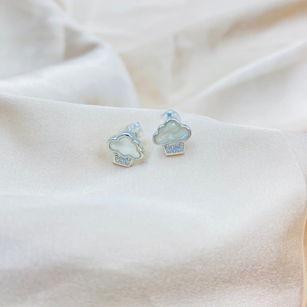 Earrings — Middle East