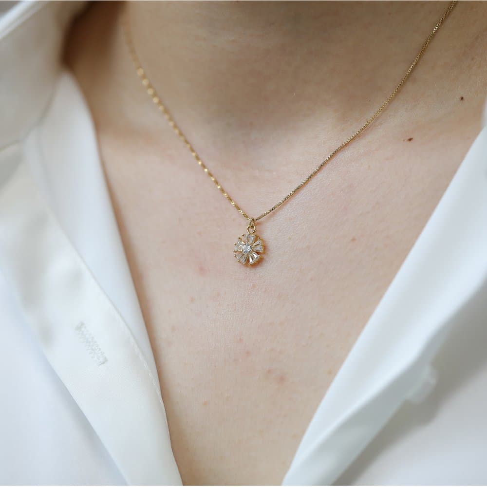 14K Necklace, 3.28 g thumbnail 2