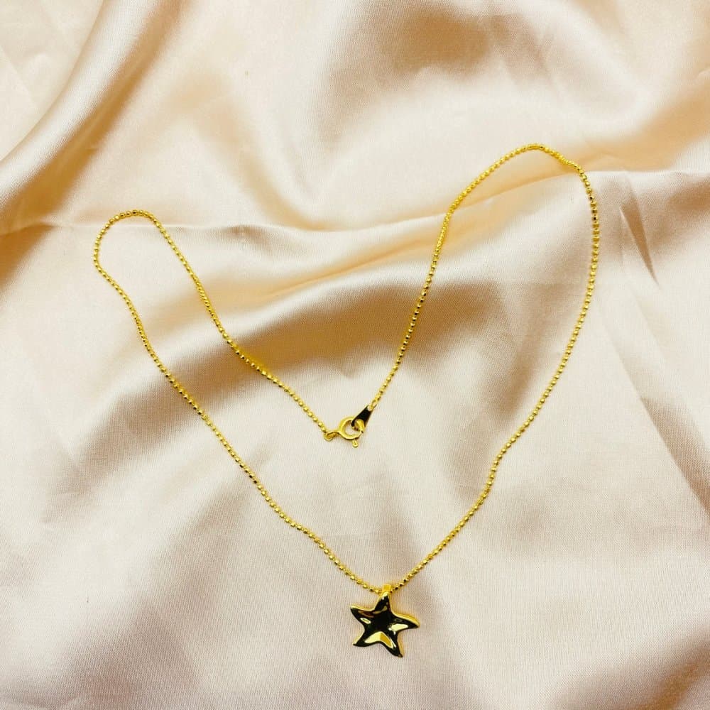 Necklace — Middle East thumbnail 1