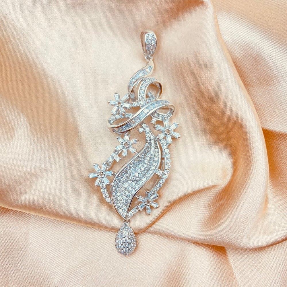 Pendant, 10.16 g — Middle East thumbnail 2