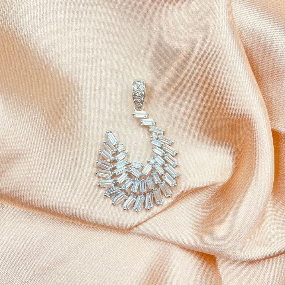 Pendant — Middle East thumbnail 2