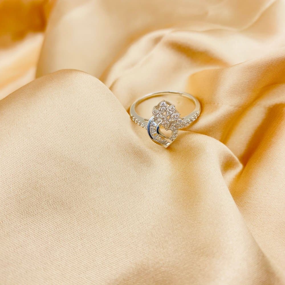 Ring — Middle East thumbnail 1
