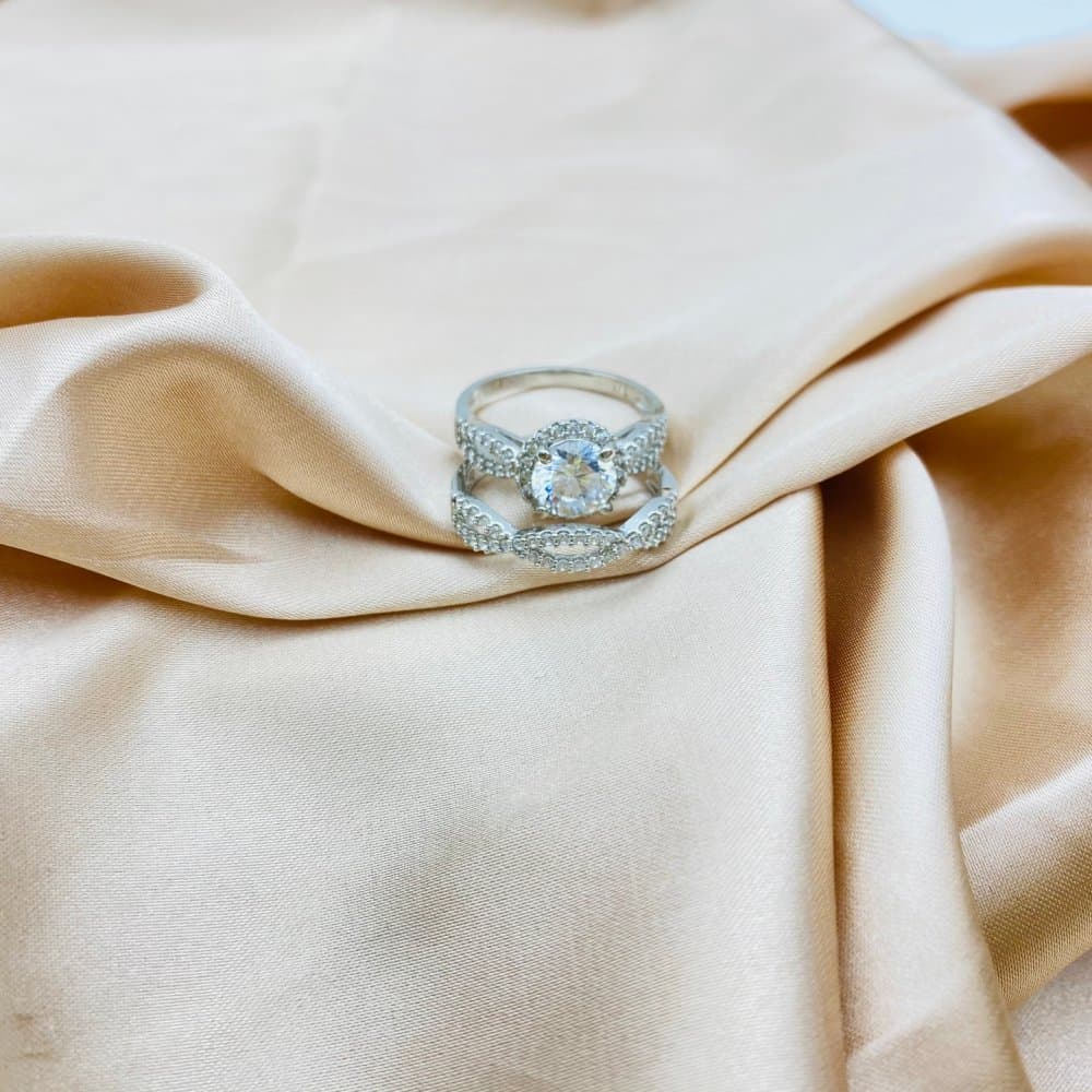 Ring — Middle East thumbnail 1