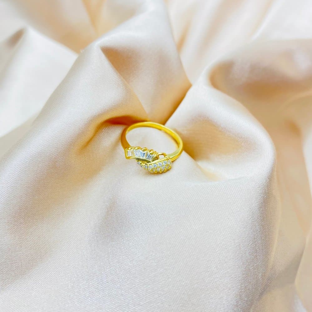 Ring — Middle East