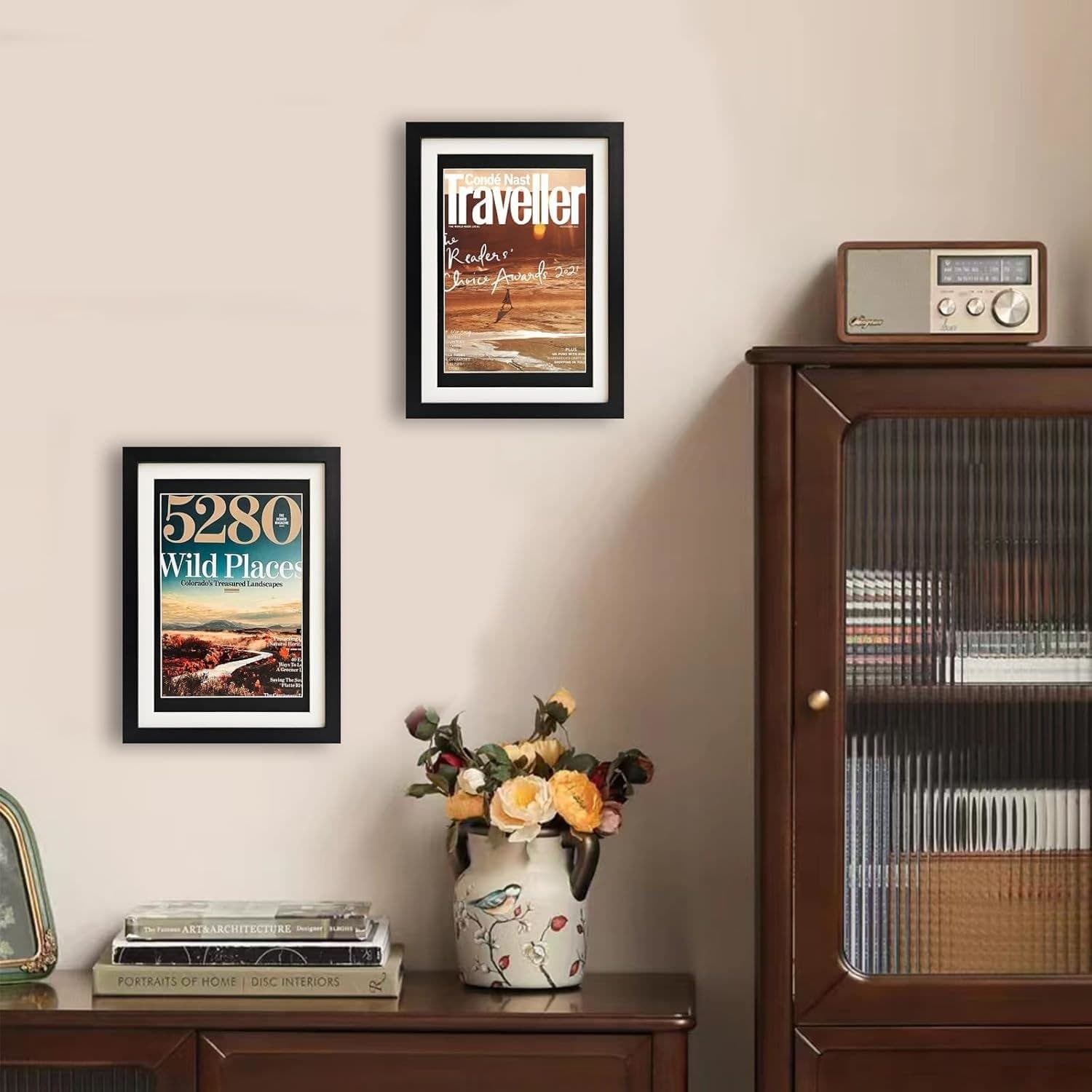 Magazine and Comic Display Frame, Black, 14.7 x 10.8 in thumbnail 3