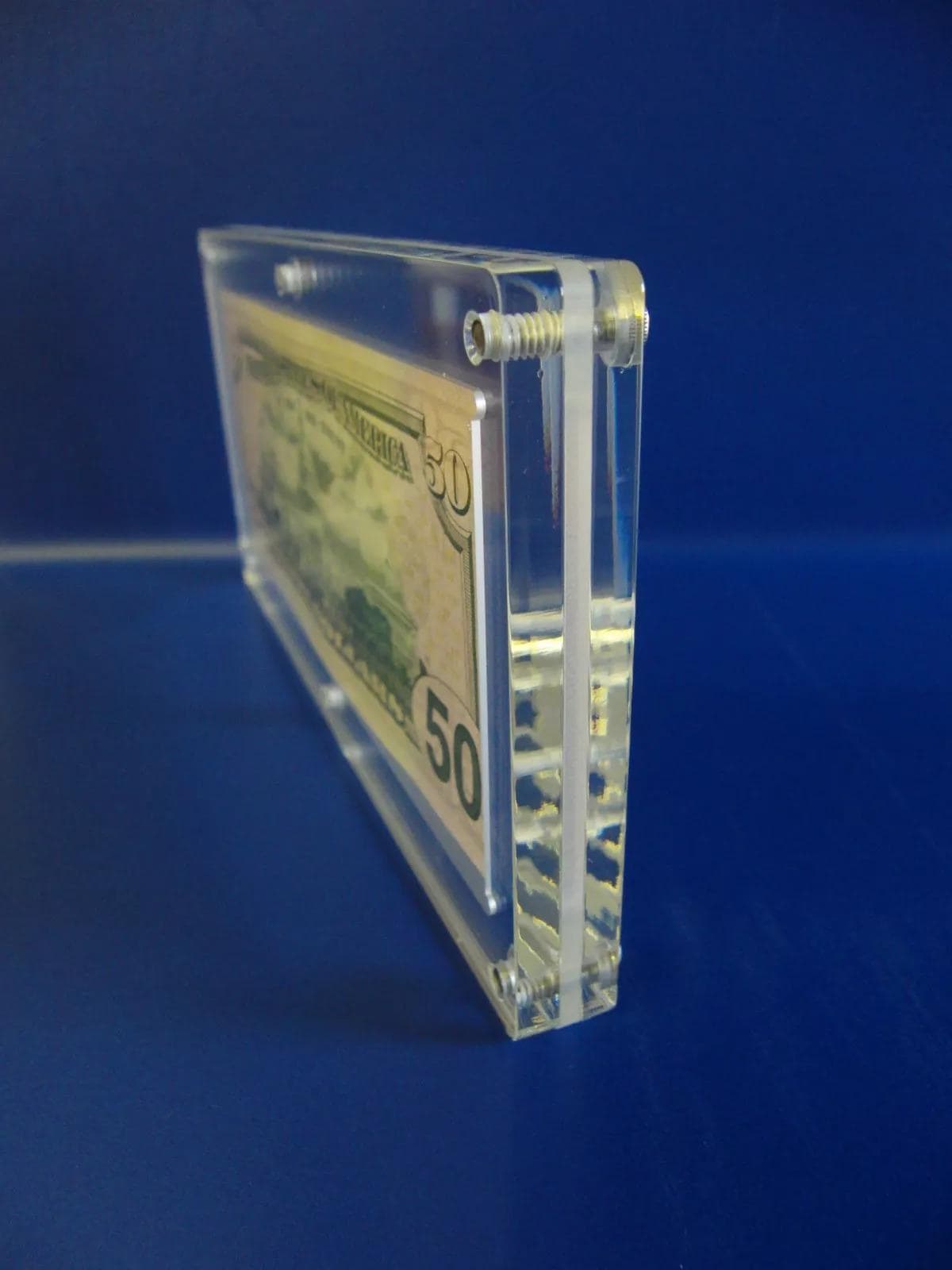 Cell-Cast Acrylic Single Banknote Frame, Screw-Mounted thumbnail 3