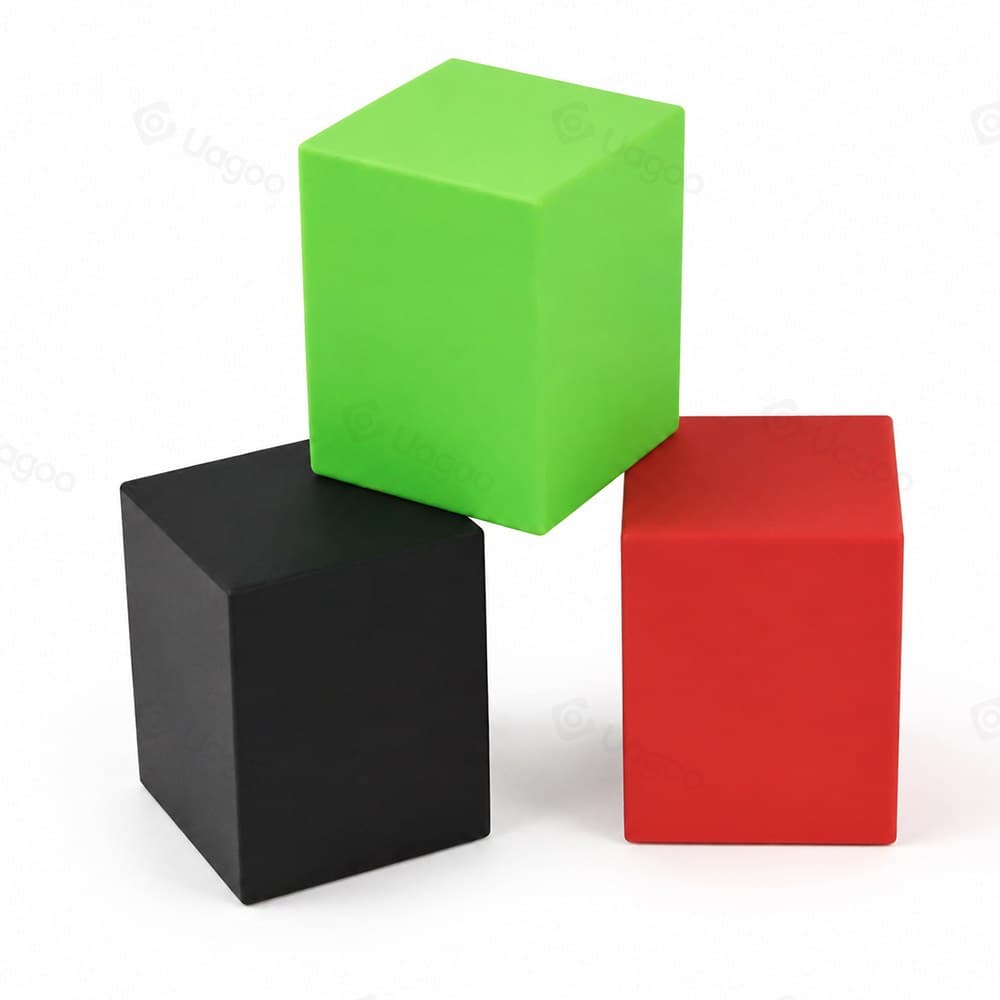 Plastic Deck Box, 100+ Cards, Solid Colors thumbnail 2