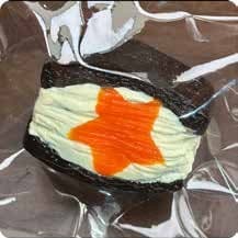 Squishy Food Stress Toy – Chocolate Cream Sandwich with Orange Star, Fidget Squeeze Toy, 5.5 × 7.5 × 5 cm 缩略图 1