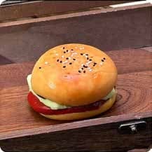 Squishy Food Stress Toy – Hamburger, Fidget Squeeze Toy, 7 × 7 × 6 cm 缩略图 1