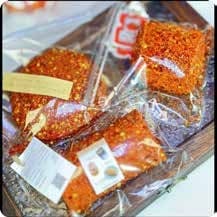 Squishy Food Stress Toy – Chili Rice Crispy Squares, Fidget Squeeze Toy, 480 g 缩略图 1