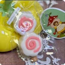 Squishy Food Stress Toy – Fishcake Swirl Skewer, Fidget Squeeze Toy, 40 g thumbnail 1